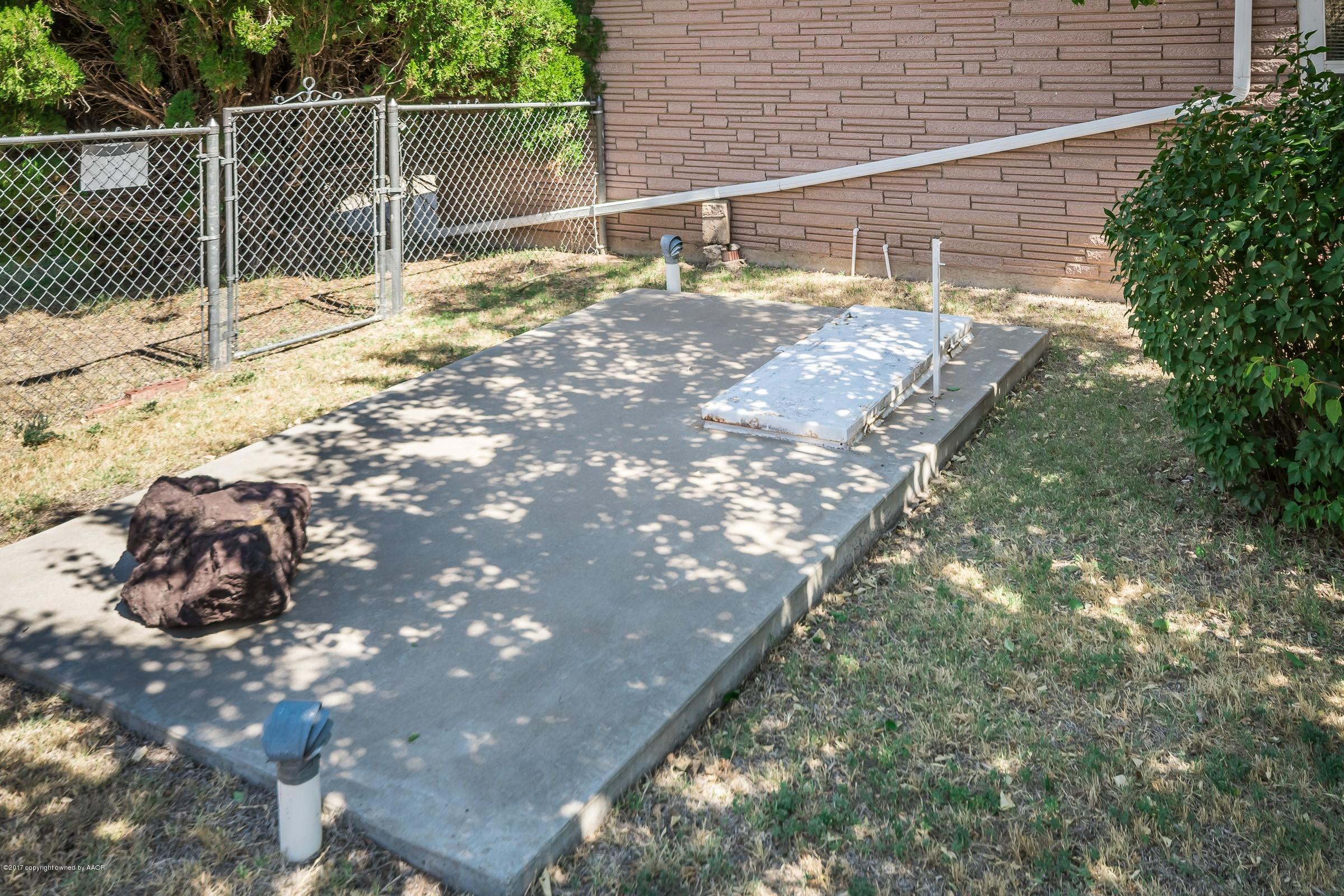 700 Rietman Street Amarillo, TX 79108 - Photo 24 of 25 024_Storm Shelter_