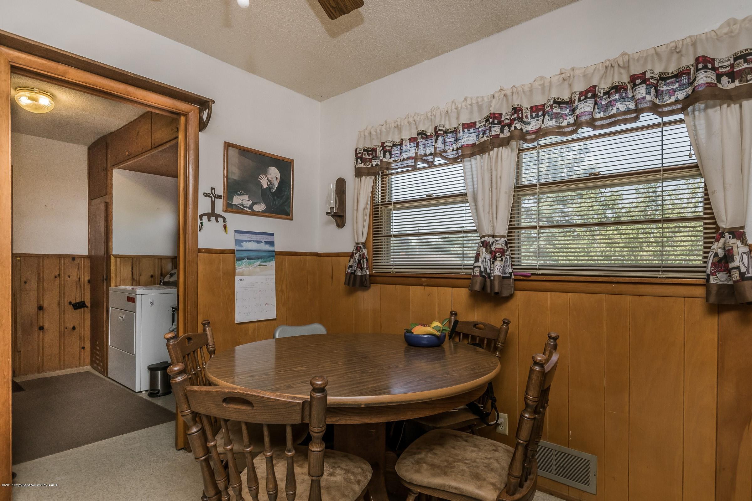 700 Rietman Street Amarillo, TX 79108 - Photo 5 of 25 005_Breakfast Area_