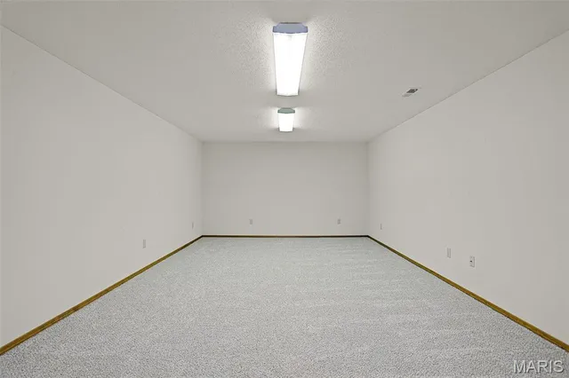 $330,000 | 332 Meadow Drive, Bethalto, IL 62010