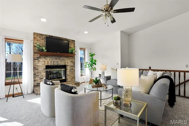 $330,000 | 332 Meadow Drive, Bethalto, IL 62010