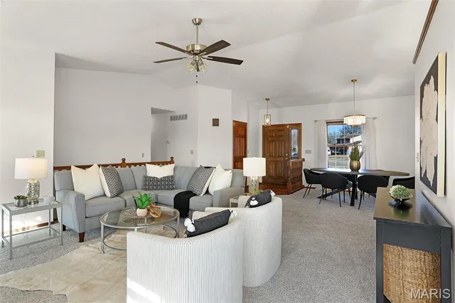 $330,000 | 332 Meadow Drive, Bethalto, IL 62010