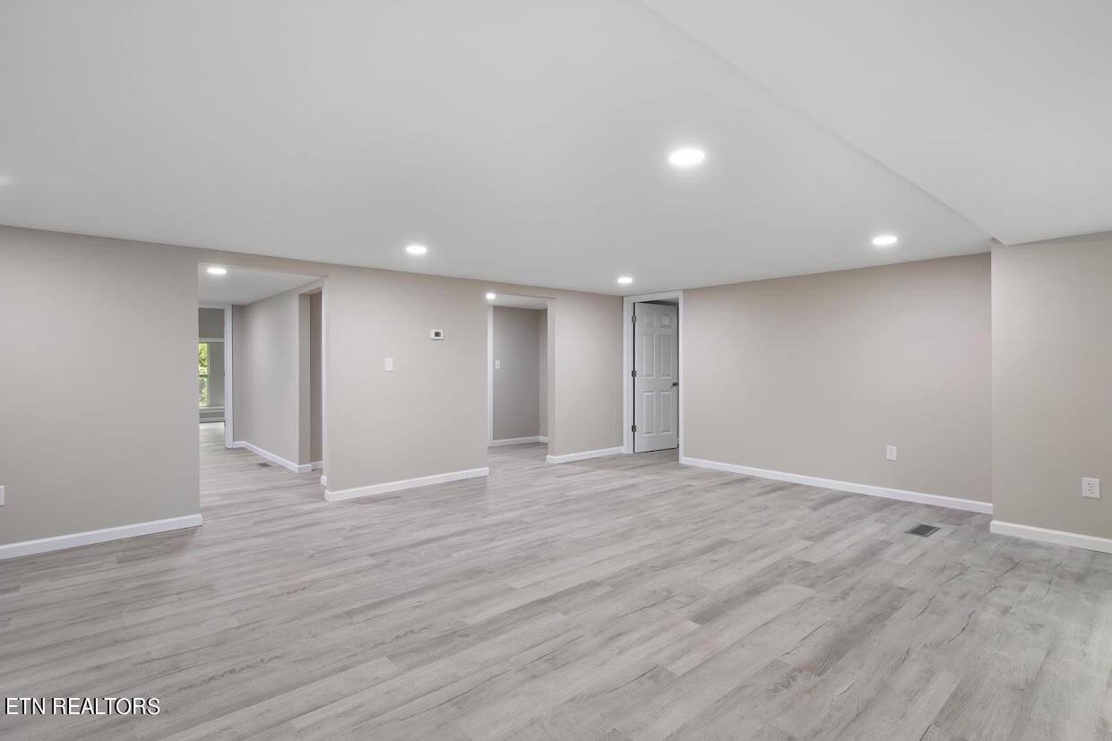 634 Johnson Road Oliver Springs, TN 37840 - Photo 10 of 24 Gallery Image 10