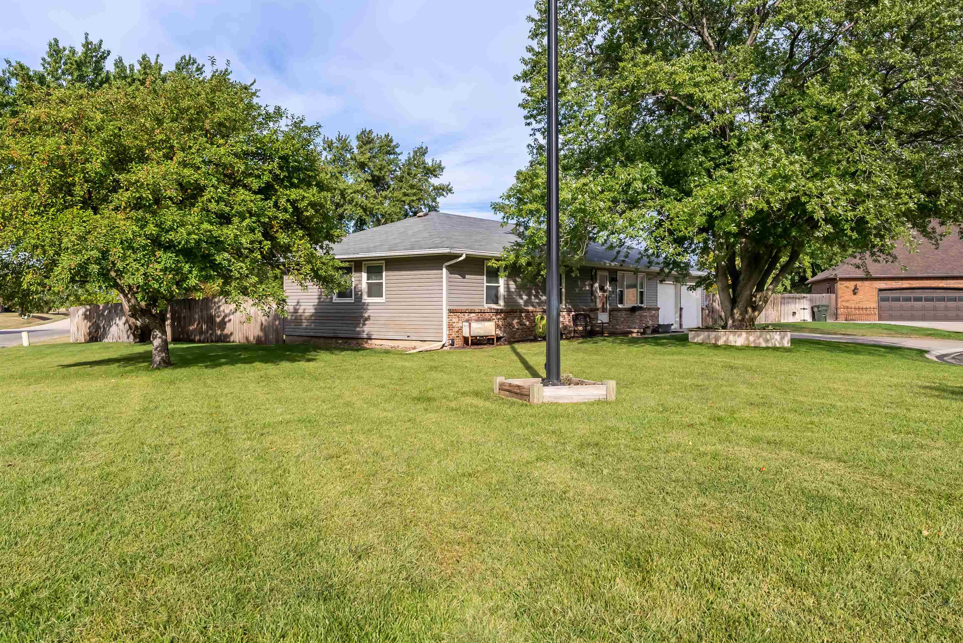 6 Adams Place Halstead, KS 67056 - Photo 6 of 34