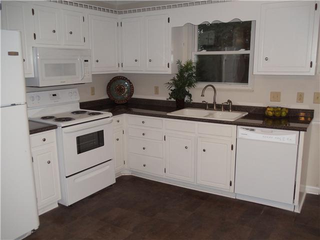 3432 Towneship Road Antioch, TN 37013 - Photo 4 of 11 The kitchen features all new appliances, including microwave, new flooring and counter tops.