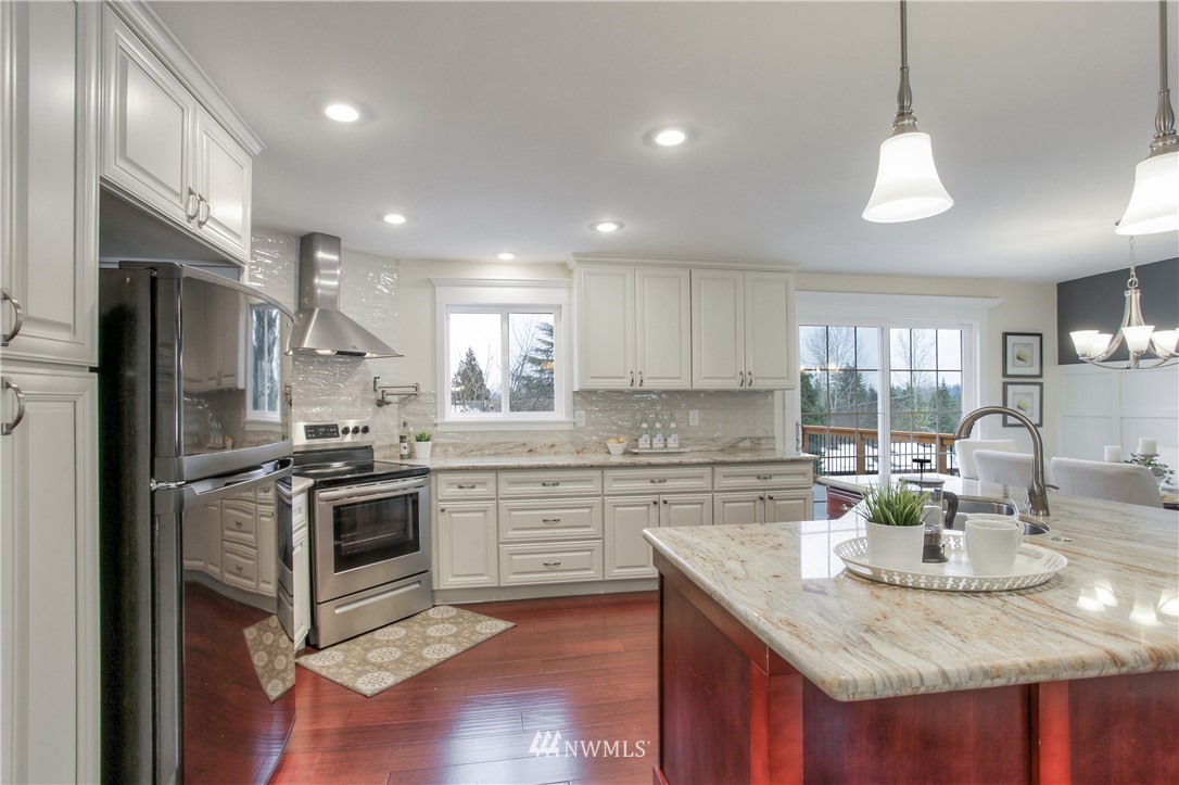 22701 3rd Avenue Southeast Bothell, WA 98021 - Photo 8 of 25