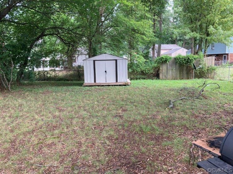 2005 Powell Road Richmond, VA 23224 - Photo 3 of 37 Gallery Image 3