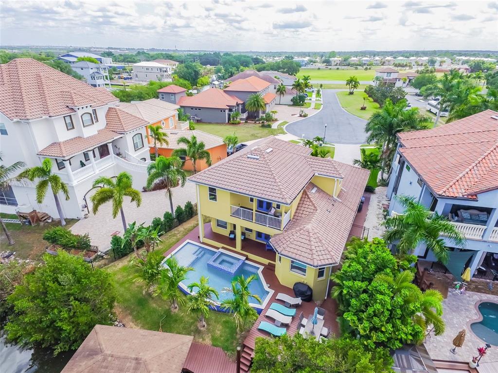 539 Treviso Drive Apollo Beach, FL 33572 - Photo 2 of 30