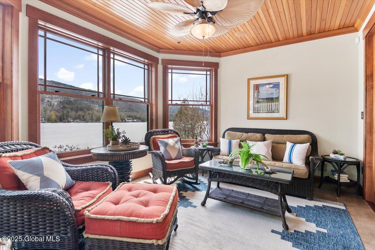84 Rockhurst Road Queensbury, NY 12804 - Photo 16 of 47 25-RKA_2245
