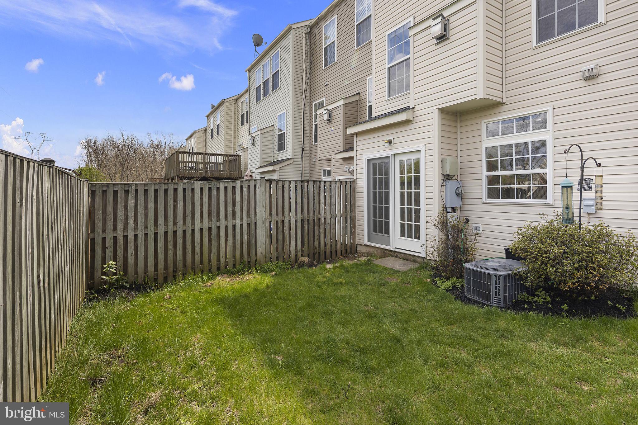 6741 Stone Maple Terrace Centreville, VA 20121 - Photo 26 of 35 Second View