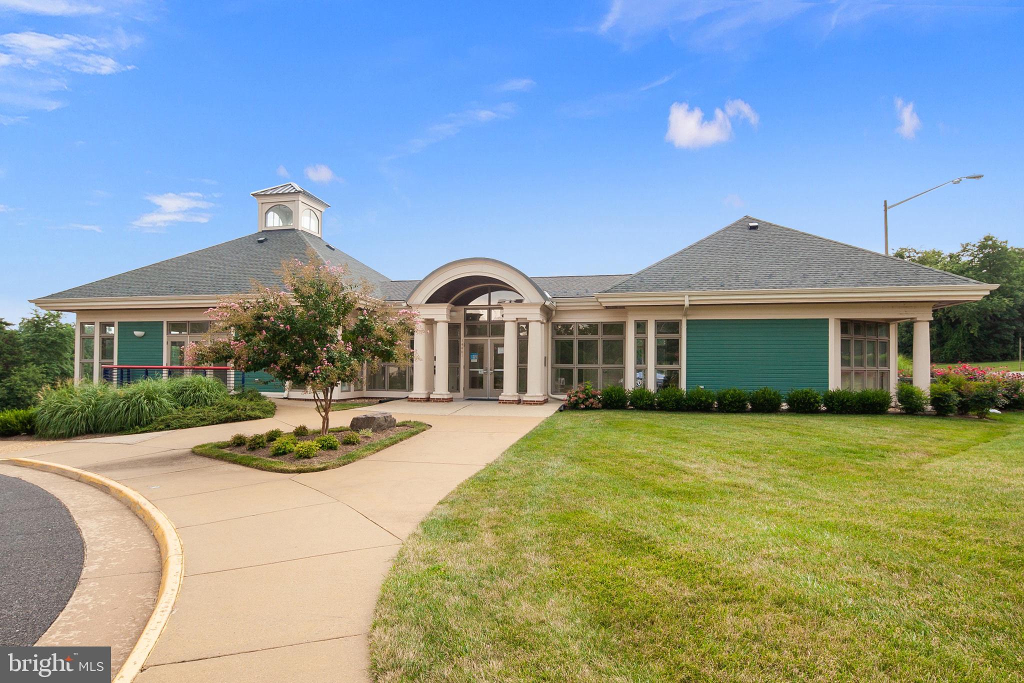 6741 Stone Maple Terrace Centreville, VA 20121 - Photo 28 of 35 Elegant Community Center