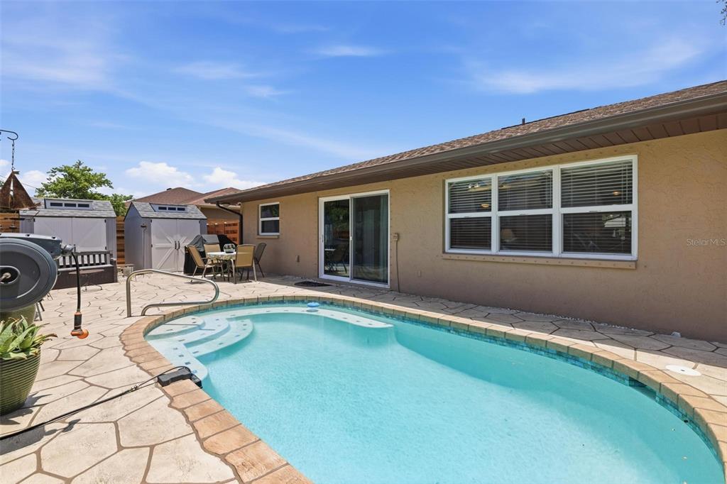 541 Morningside Road Venice, FL 34293 - Photo 5 of 37