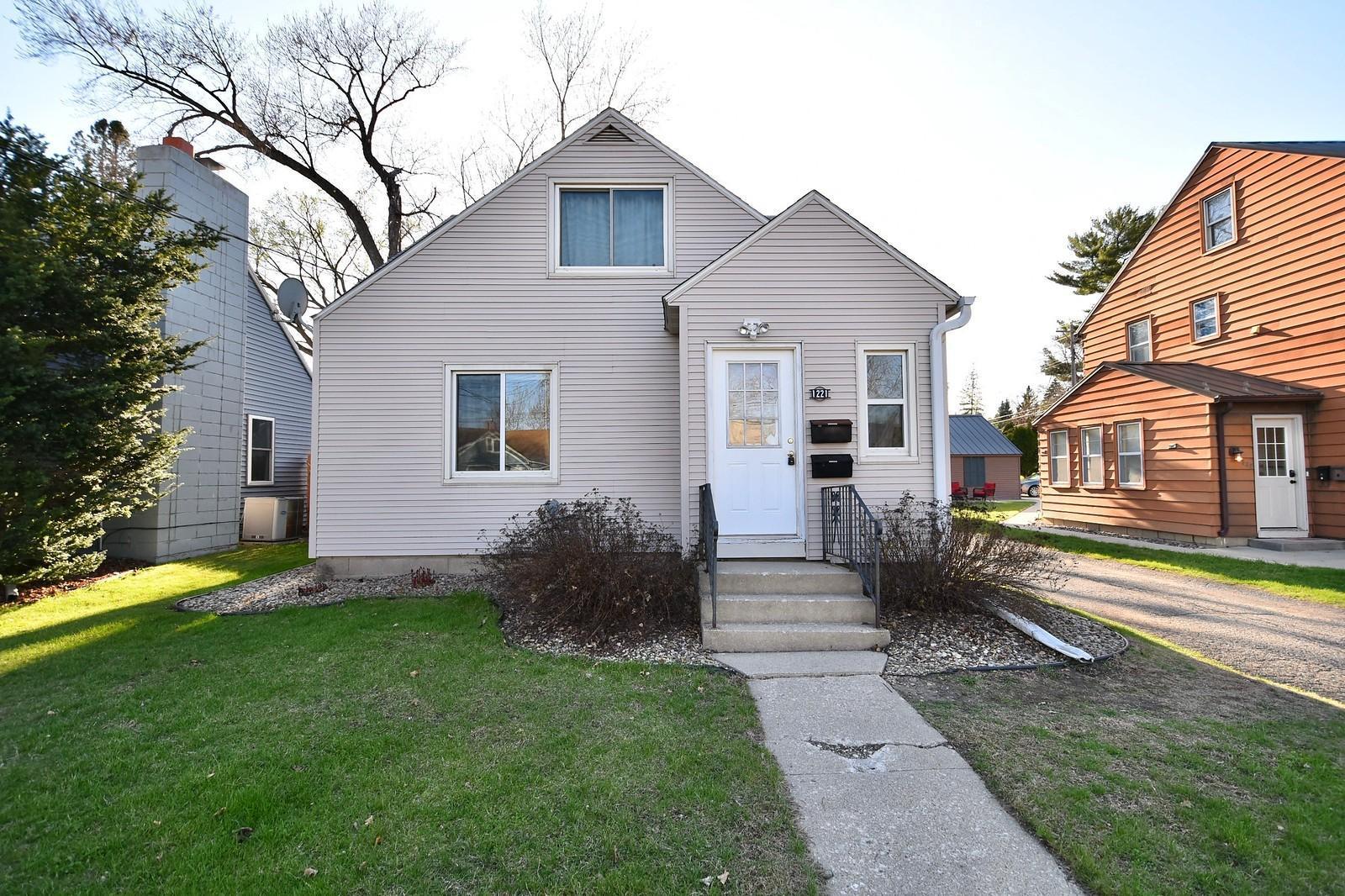1221 8th Avenue Northwest Rochester, MN 55901 - Photo 1 of 1