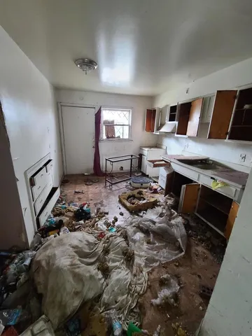 $56,500 | 10452 South State Street, Chicago, IL 60628