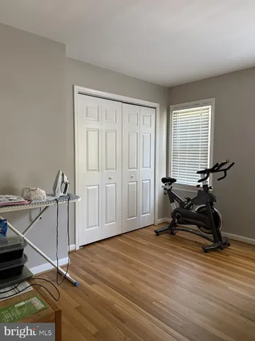 $3,900 | 220 Summit Hall Road, Gaithersburg, MD 20877