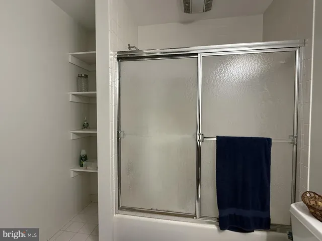 $3,900 | 220 Summit Hall Road, Gaithersburg, MD 20877