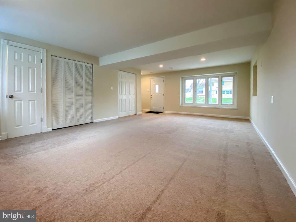 315 Colonial Road Beverly, NJ 08010 - Photo 16 of 27