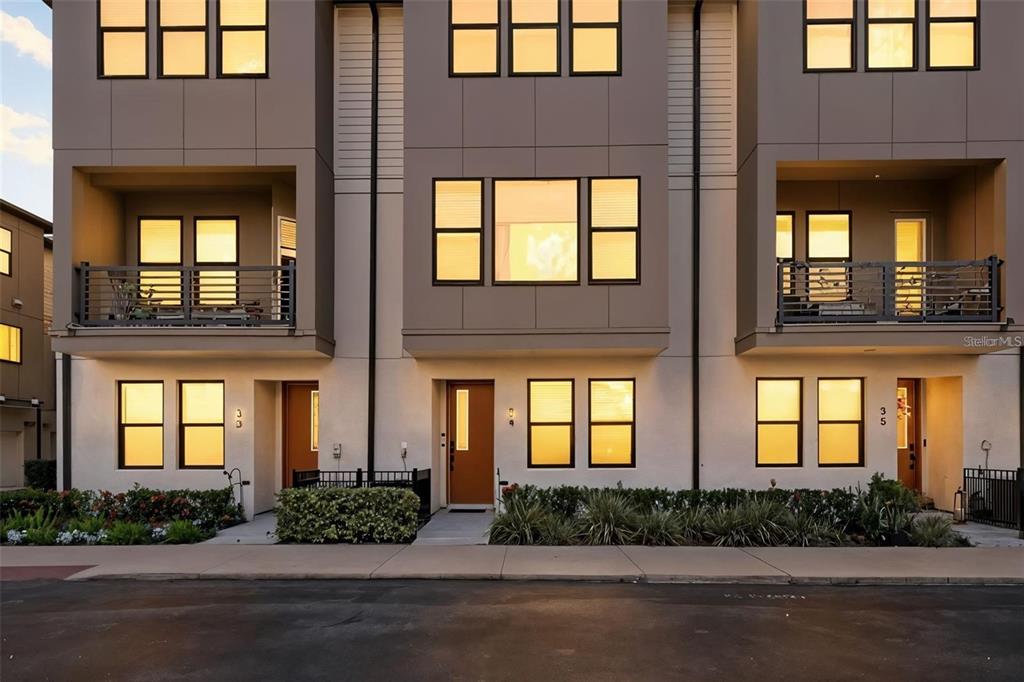 2511 North Grady Avenue, Unit 34 Tampa, FL 33607 - Photo 28 of 45 front view of a brick house