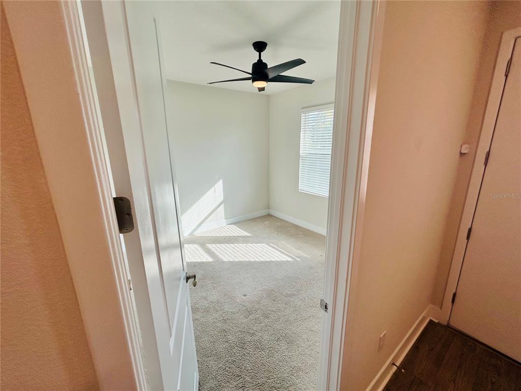 2511 North Grady Avenue, Unit 34 Tampa, FL 33607 - Photo 45 of 45 a view of entryway with a sink