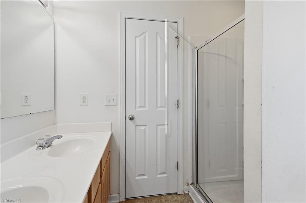 2136 Burton Run Road High Point, NC 27262 - Photo 37 of 43