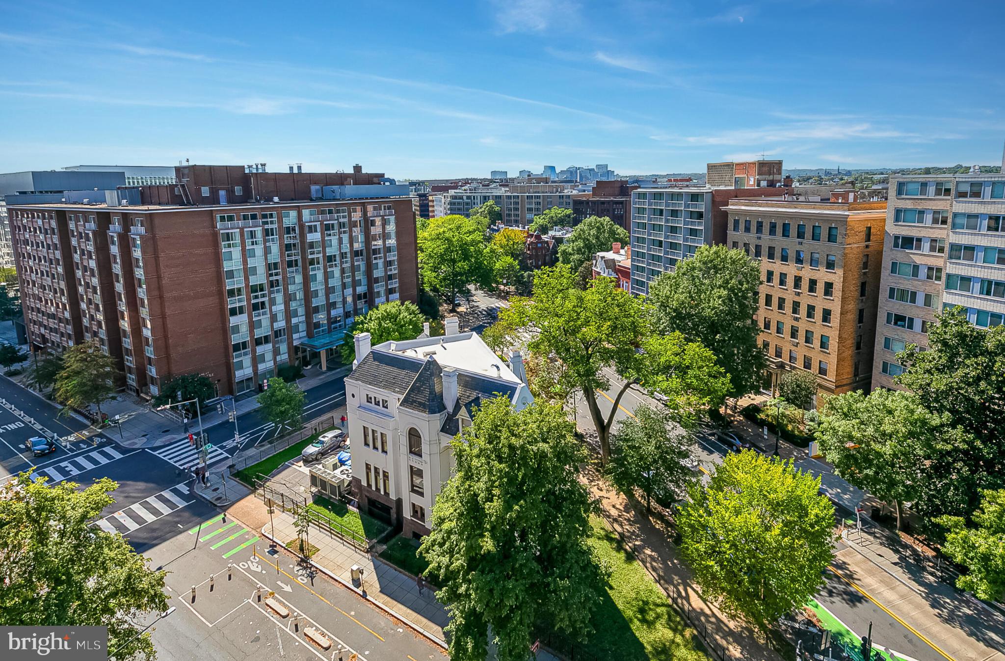 1301 20th Street Northwest, Unit 901 Washington, DC 20036 - Photo 16 of 25 a view of a city with tall buildings