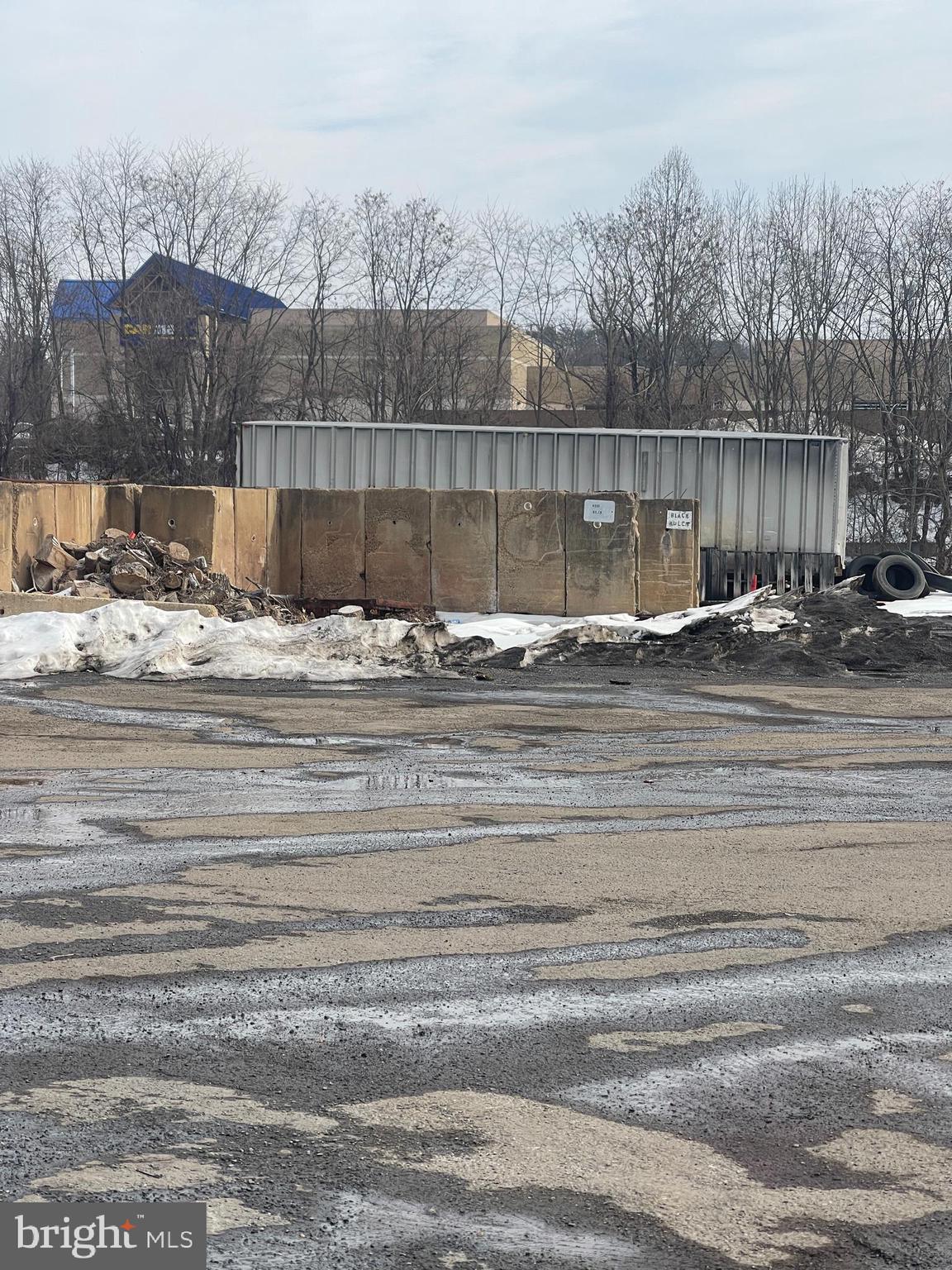 13901 Telegraph Road Woodbridge, VA 22192 - Photo 2 of 13