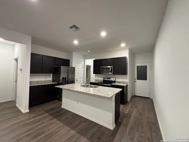 $1,795 | 10114 Suspiro Avenue, San Antonio, TX 78224