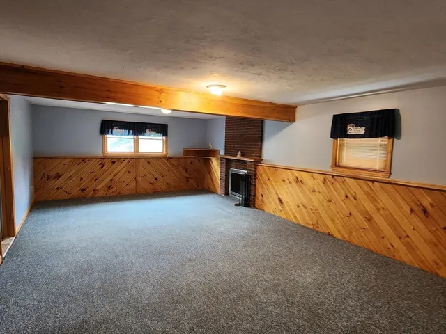 $585,800 | 381 Oxford Street North, Auburn, MA 01501