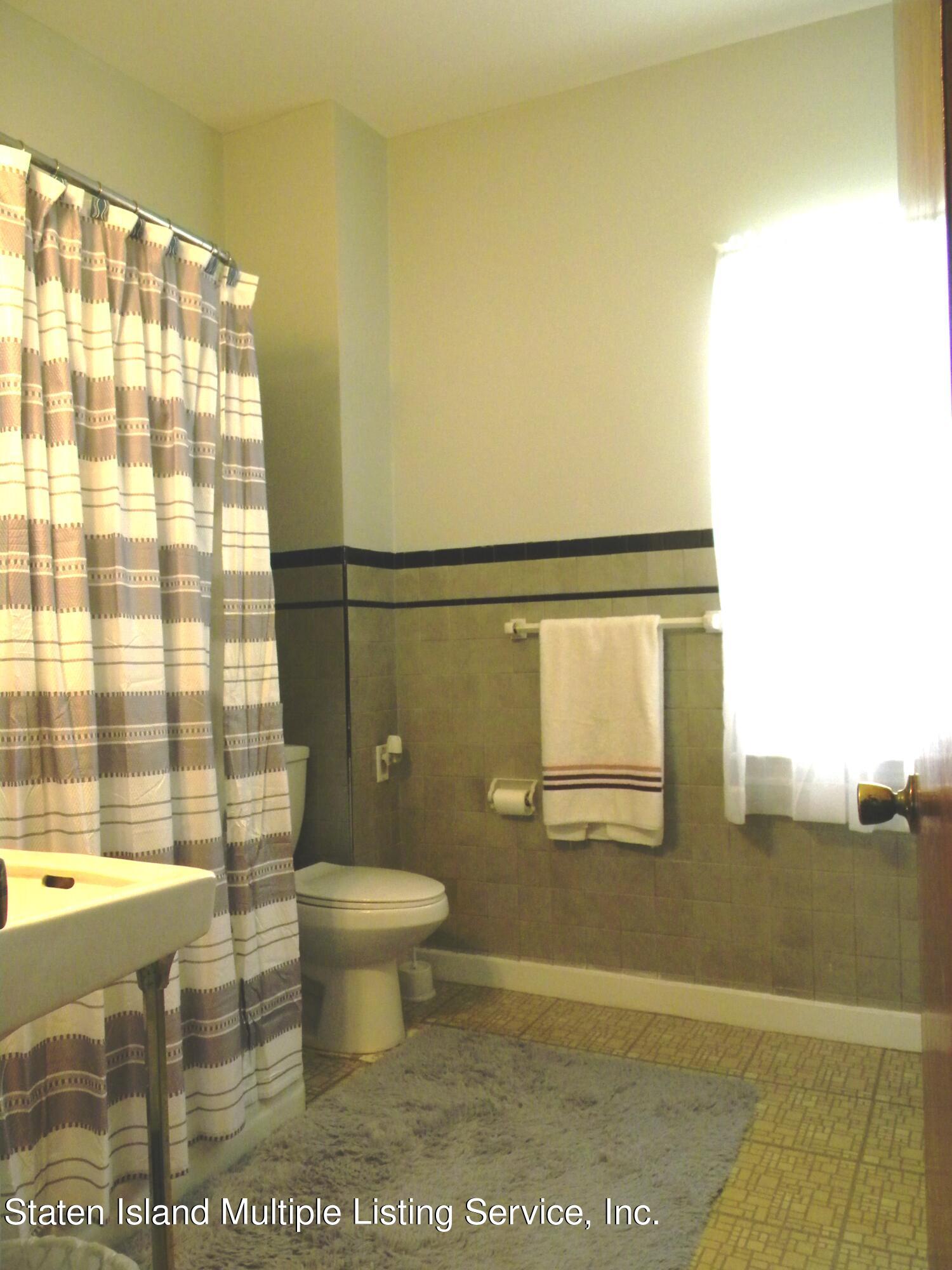 15 Roff Street Staten Island, NY 10304 - Photo 14 of 15 15 Roff Pictures FULL Bath