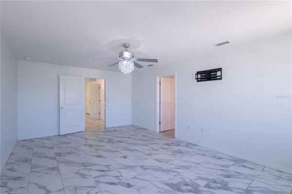 $2,600 | 5455 Logan Cave Avenue, Wimauma, FL 33598