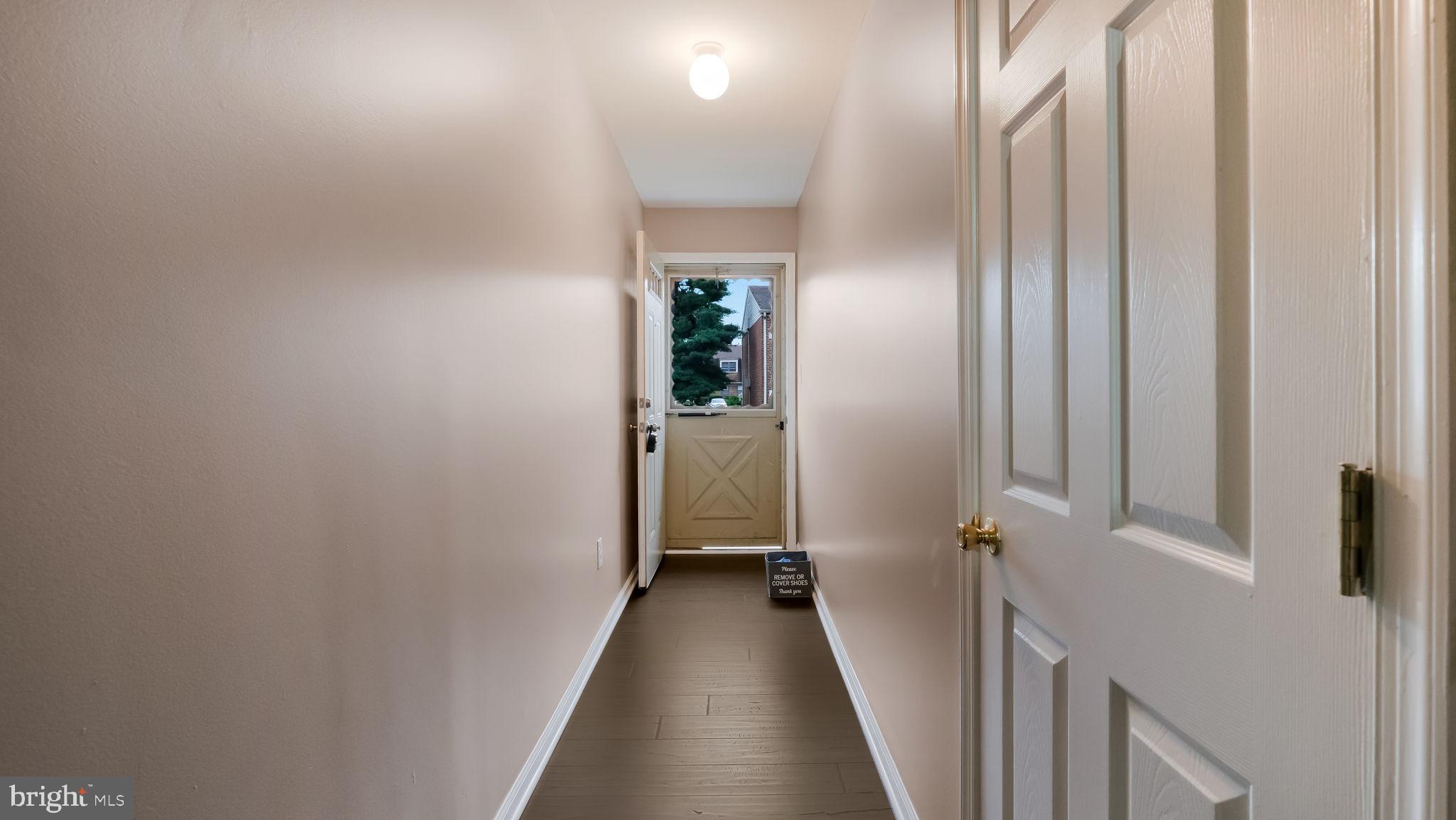 1155 York Rd., Unit H8 Warminster, PA 18974 - Photo 5 of 22 1ST FLOOR ENTRANCE