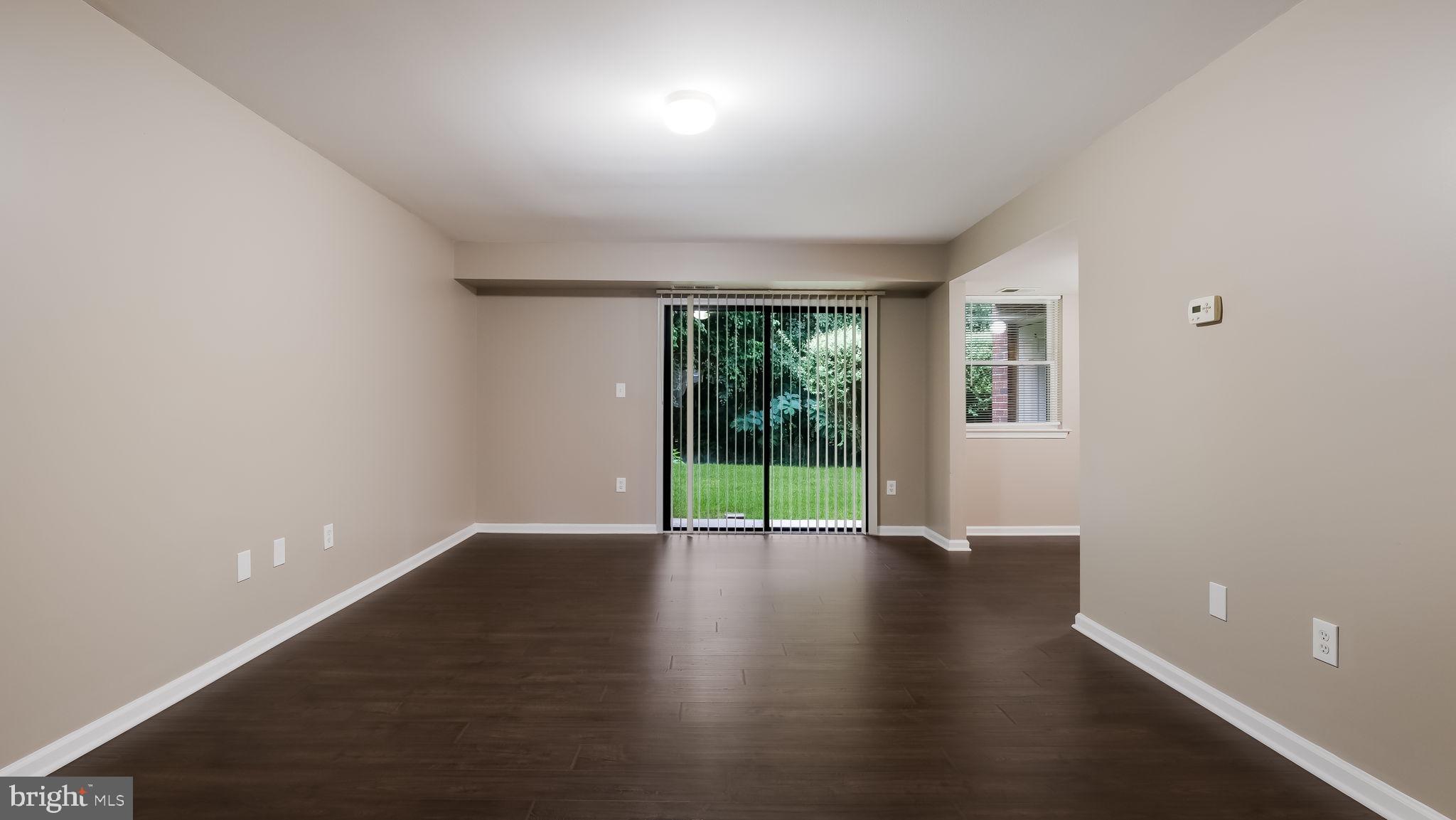 1155 York Rd., Unit H8 Warminster, PA 18974 - Photo 7 of 22 LARGE LIVING AREA