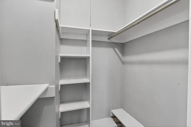 $599,990 | 6015 Ticonderoga Court, Burke, VA 22015