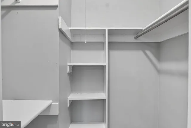 $599,990 | 6015 Ticonderoga Court, Burke, VA 22015