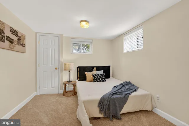 $599,990 | 6015 Ticonderoga Court, Burke, VA 22015