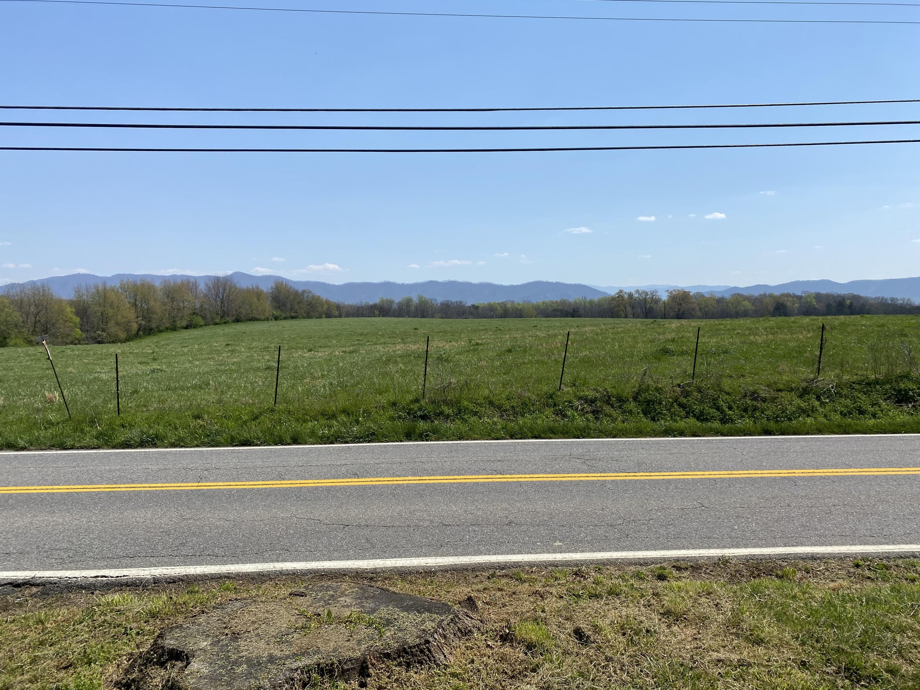 4349 Sevierville Road Maryville, TN 37804 - Photo 6 of 16 4349 Sevierville Rd 10