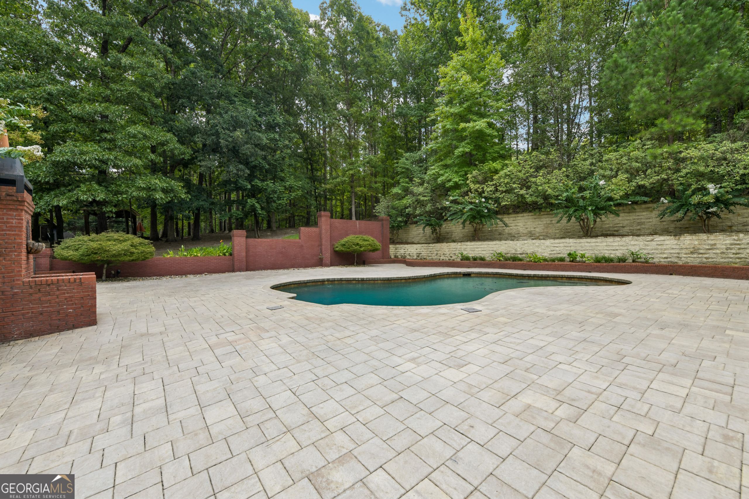 2431 Rabbit Farm Circle Loganville, GA 30052 - Photo 41 of 87 Gallery Image 41