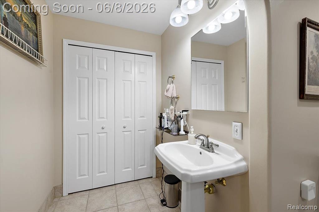 5400 Grange Hall Road Holly, MI 48442 - Photo 25 of 44