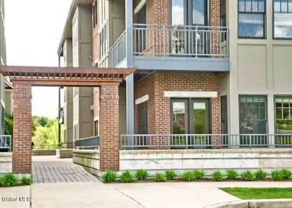 $449,000 | 30 Whistler Court, Unit 134, Saratoga Springs, NY 12866