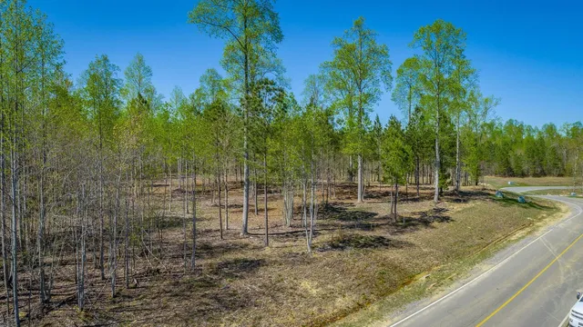 $150,000 | 6390 Raulston Falls Drive, Jasper, TN 37347