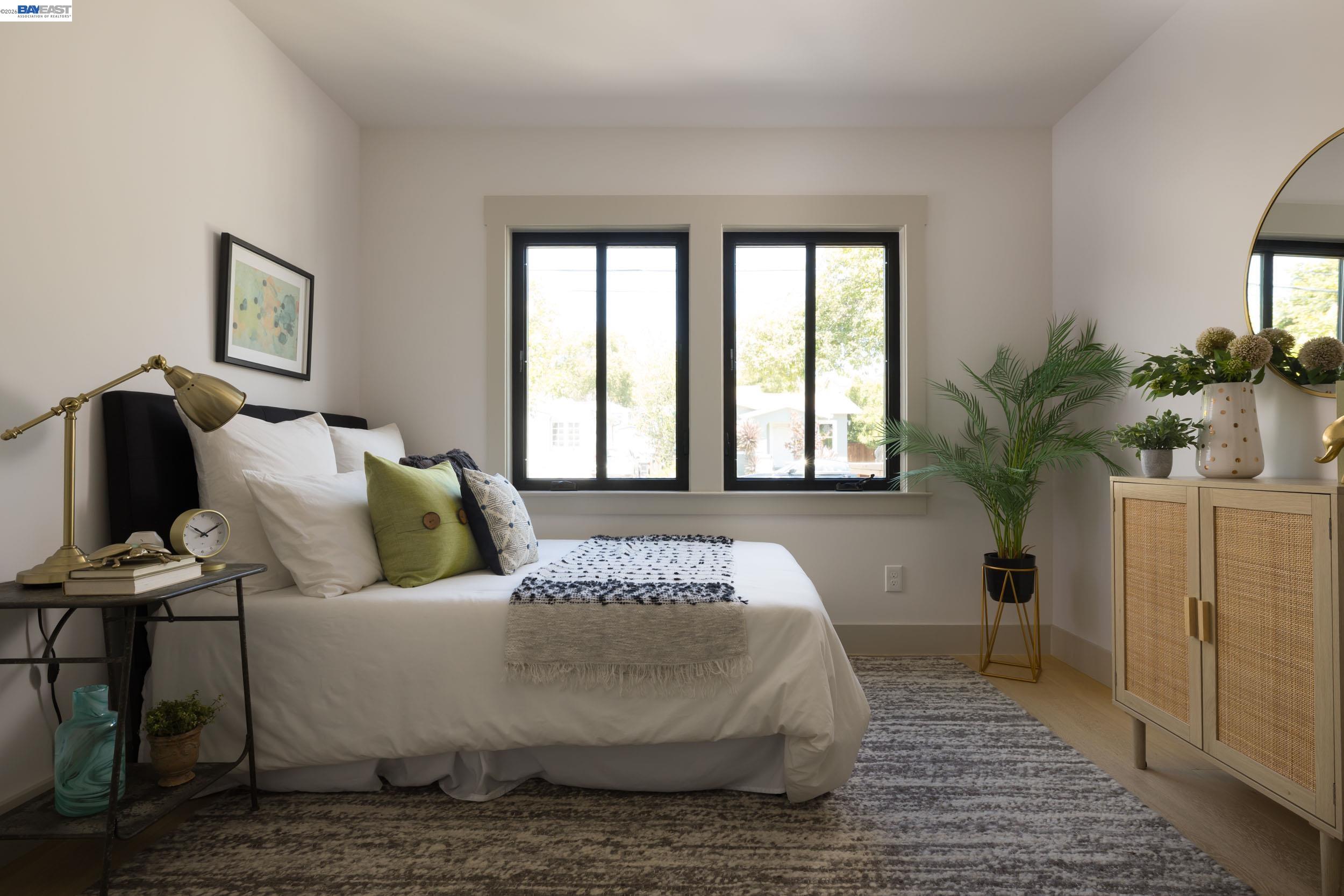 1646 Tenth Street Berkeley, CA 94710 - Photo 25 of 38