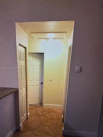 $1,999 | 6575 Southwest 49th Court, Unit D, Davie, FL 33314