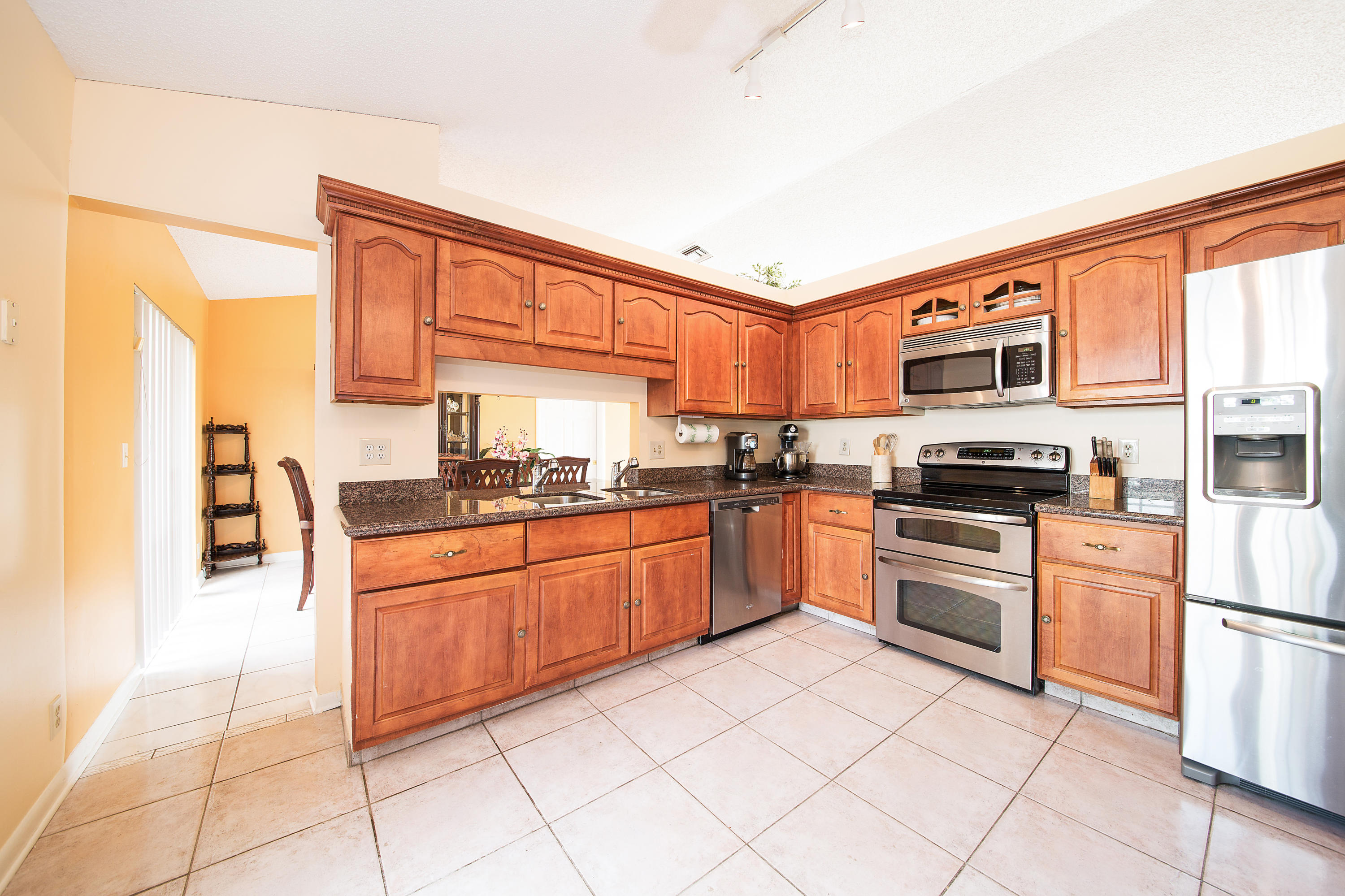 19840 Villa Medici Place Boca Raton, FL 33434 - Photo 8 of 23 VHT-RX-10180901_3.jpg