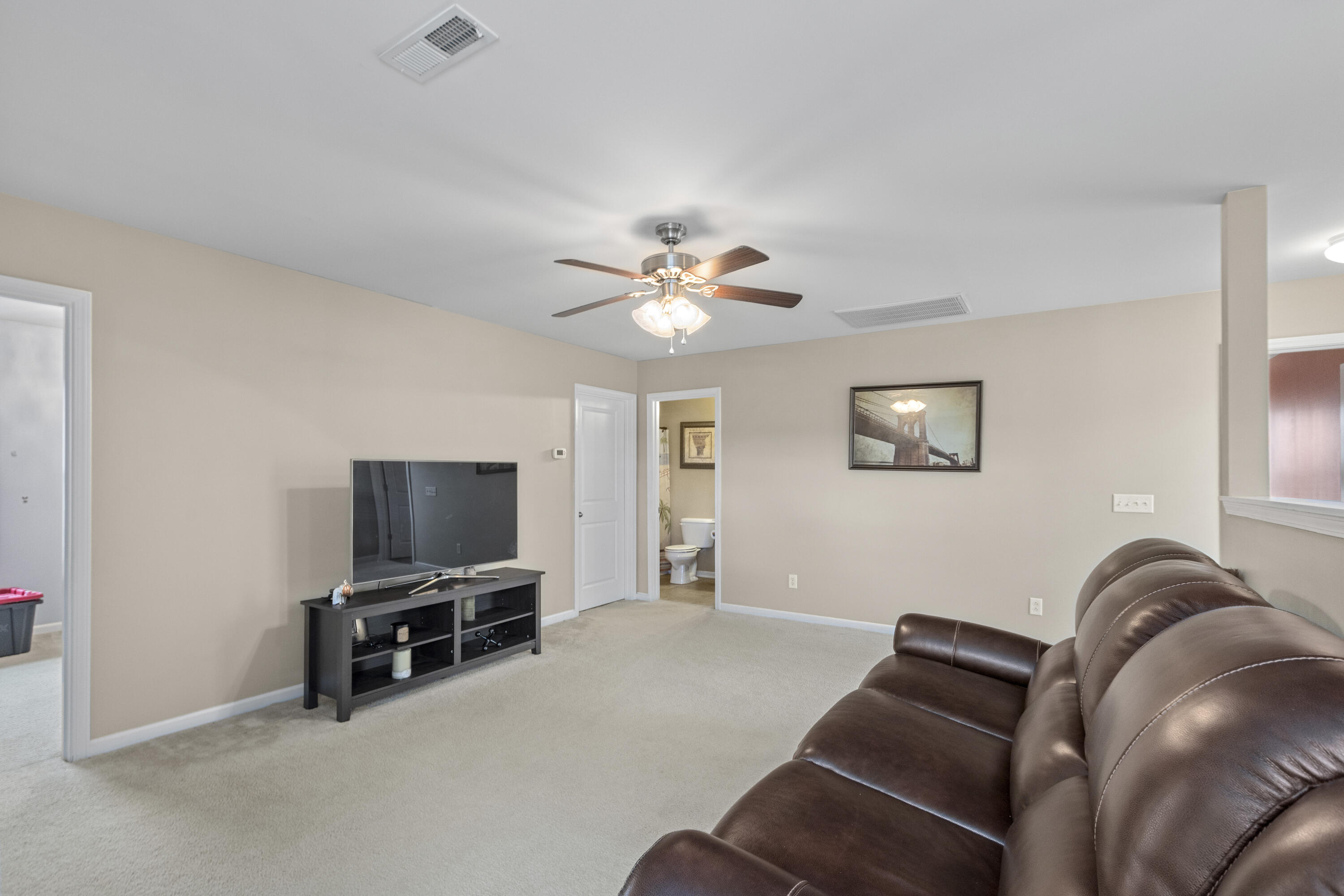 601 Watershed Drive Goose Creek, SC 29445 - Photo 29 of 45 601WatershedDr-CasaVerdeMediaLLC21