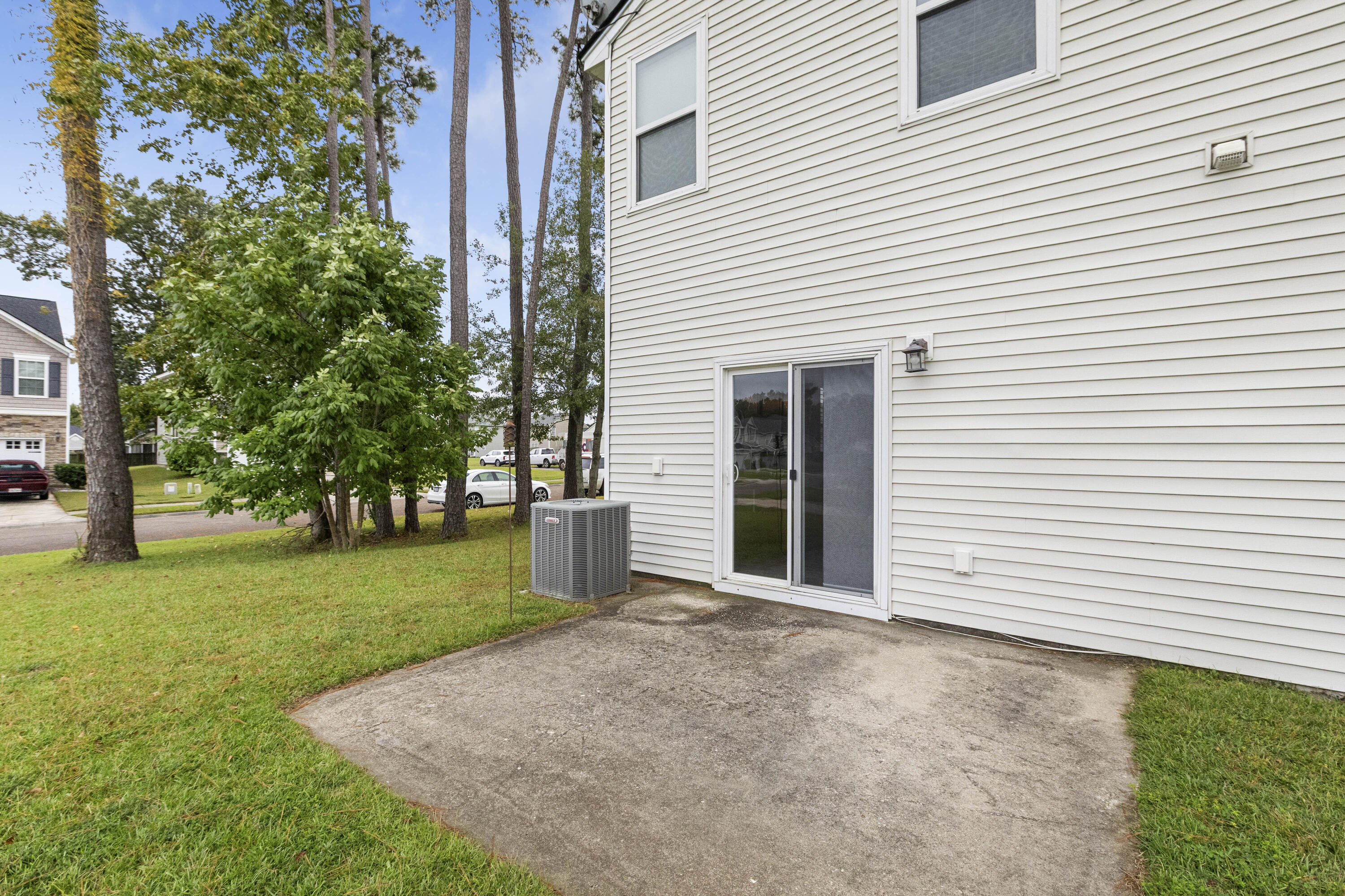 601 Watershed Drive Goose Creek, SC 29445 - Photo 40 of 45 601WatershedDr-CasaVerdeMediaLLC10