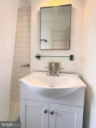 $3,000 | 48 Nassau Street, Unit I, Princeton, NJ 08542