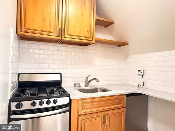 $3,000 | 48 Nassau Street, Unit I, Princeton, NJ 08542