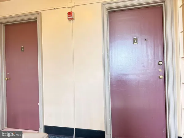 $3,000 | 48 Nassau Street, Unit I, Princeton, NJ 08542