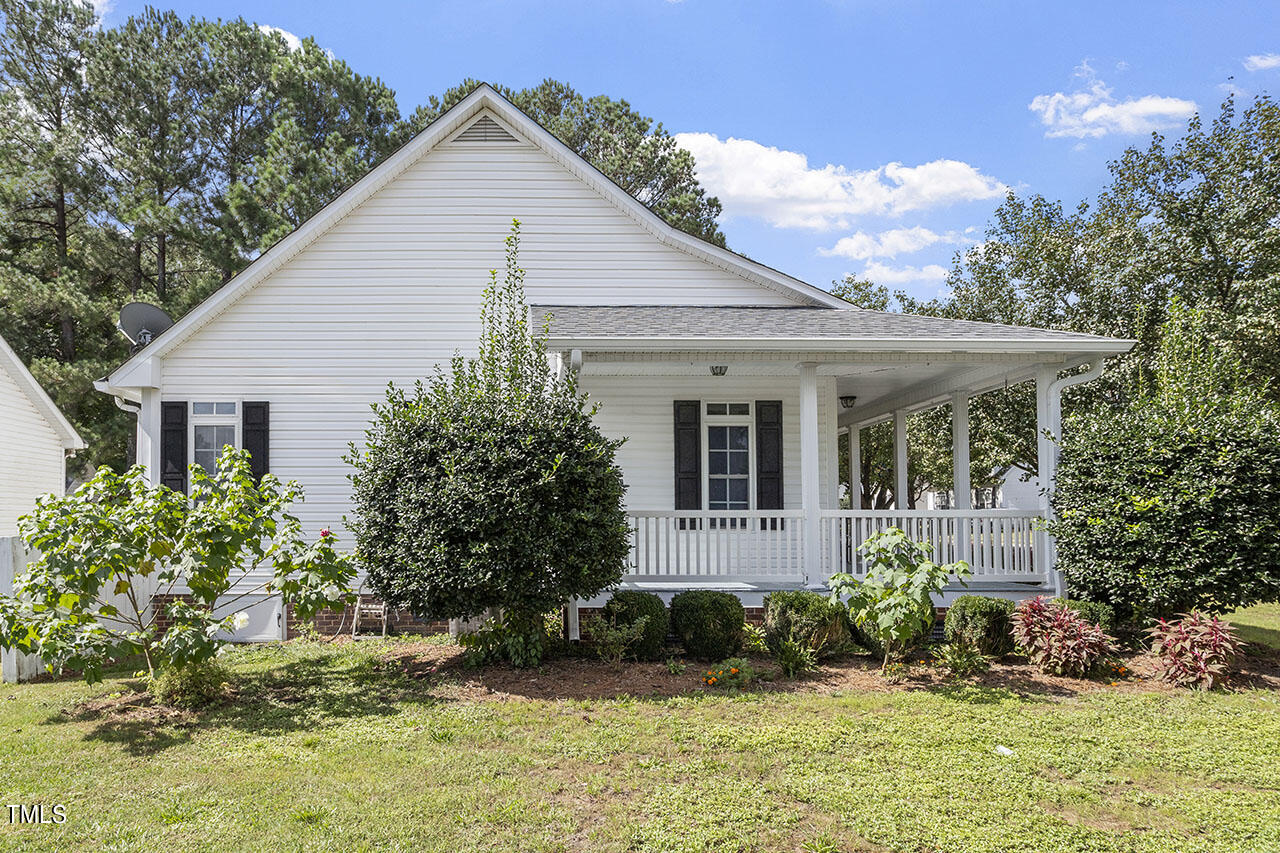 1416 Old Sexton Road Fuquay-Varina, NC 27526 - Photo 5 of 34 1416 Old Sexton Place_05