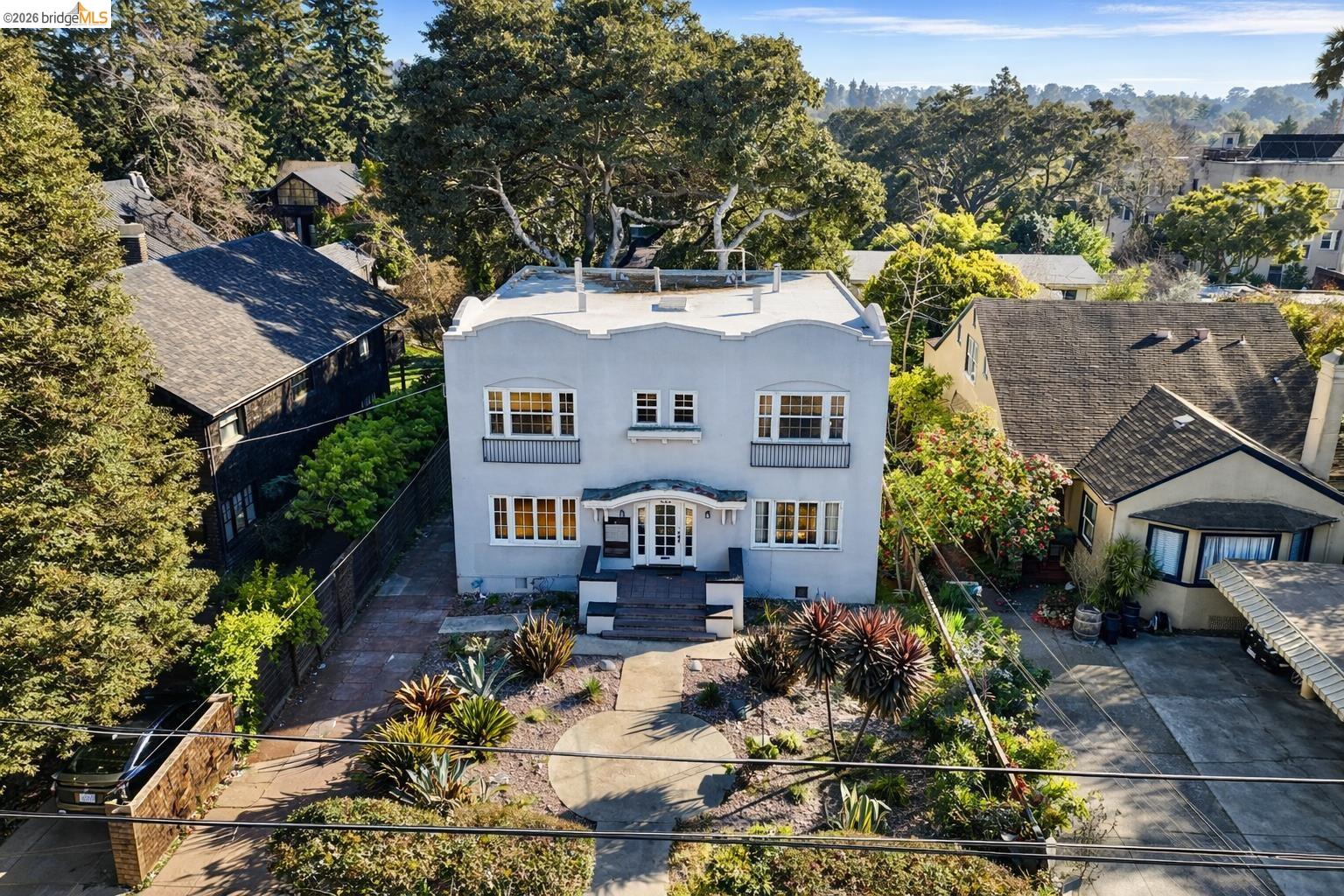6100 Chabot Road Oakland, CA 94618 - Photo 2 of 28 Bird's eye view of a tree filled landscape