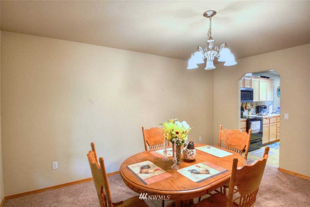 7237 Radius Loop Southeast Lacey, WA 98513 - Photo 8 of 24 Gallery Image 8